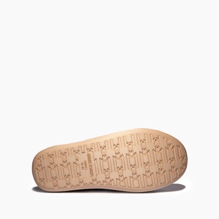 Minnetonka Women's Betty Slipper