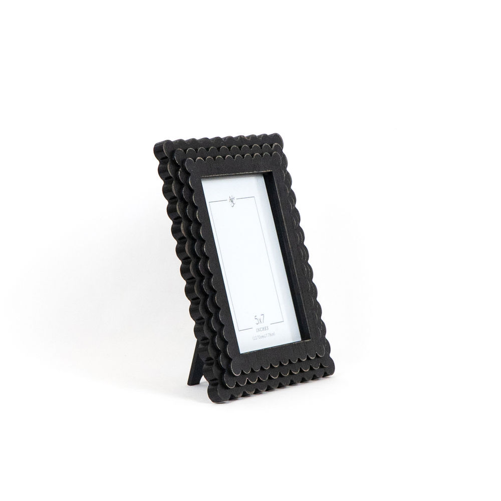 Adams & Co. Black  Scalloped Wood Photo Frame, 8-In x 10-In x 1-In