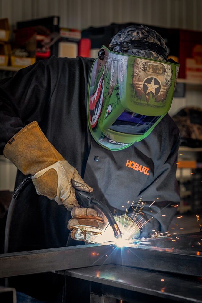 Hobart Handler 140EZ MIG Welder