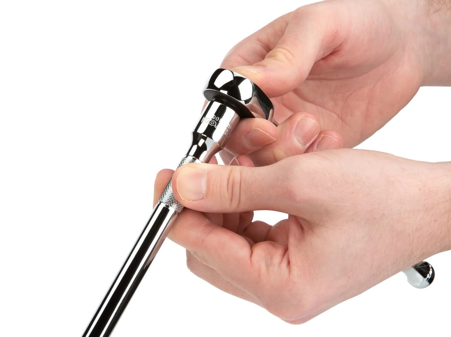 Tekton Metric 6-Point Socket & Rachet Set With Case, 3/8-In Drive, 42-Pc