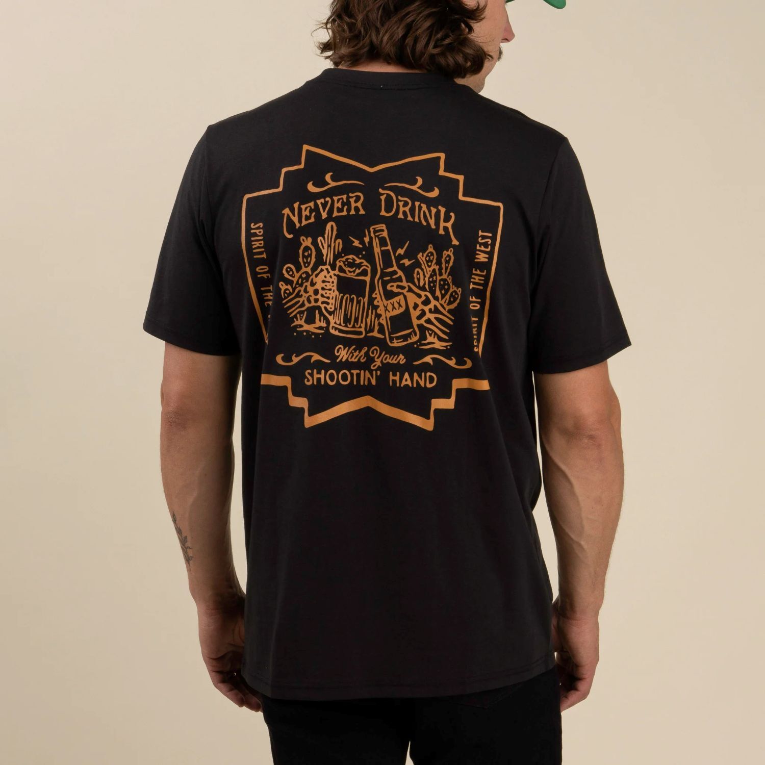 Sendero Provisions Co. Men's ¡Salud! Edition Shootin' Hand T-Shirt