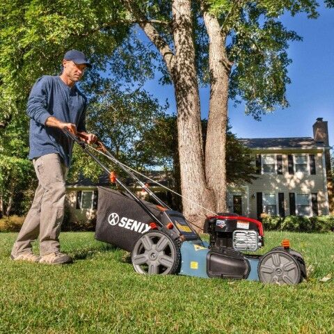 SENIX 21-In 140cc 4-Cycle Briggs & Stratton Gas Self-Propelled Lawn Mower