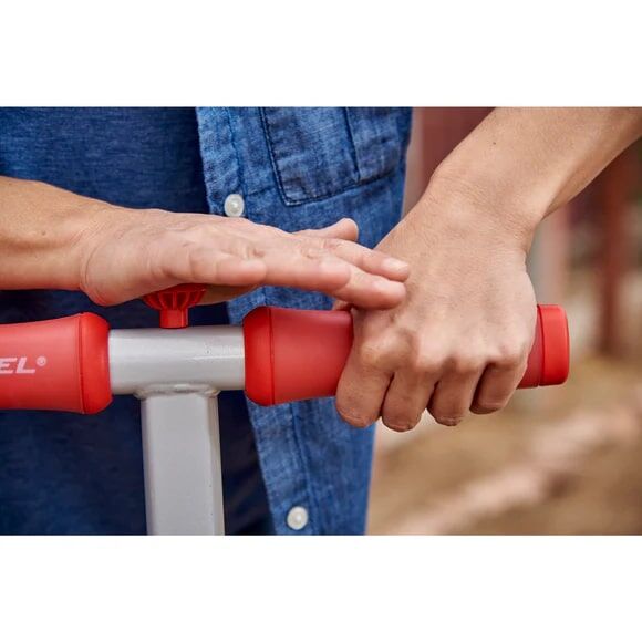 Corona Soilripper With ComfortGEL Grip Hand Tiller