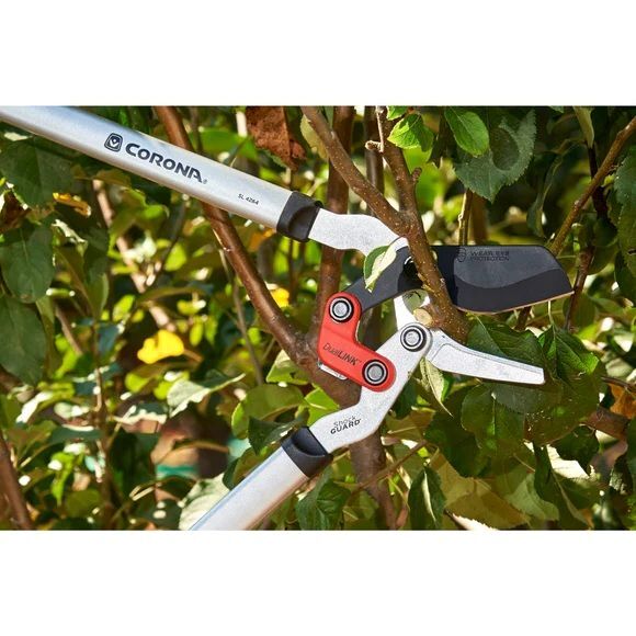 Corona DualLink Bypass Lopper, 1-3/4-In Cut