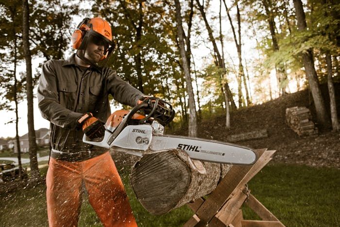 STIHL MS 291 20 in. Gas Chainsaw With 23 RM3