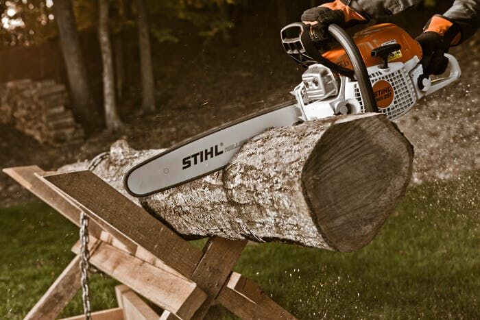 STIHL MS 291 20 in. Gas Chainsaw With 23 RM3