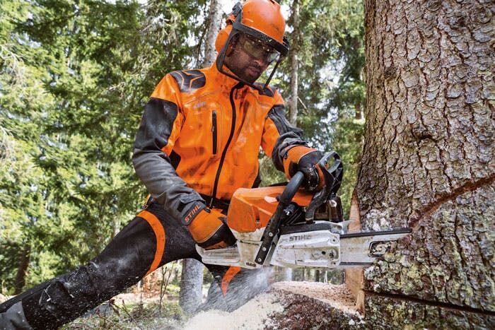 STIHL MS 462 C-M ElastoStart 25 in. Gas Chainsaw With 33 RS