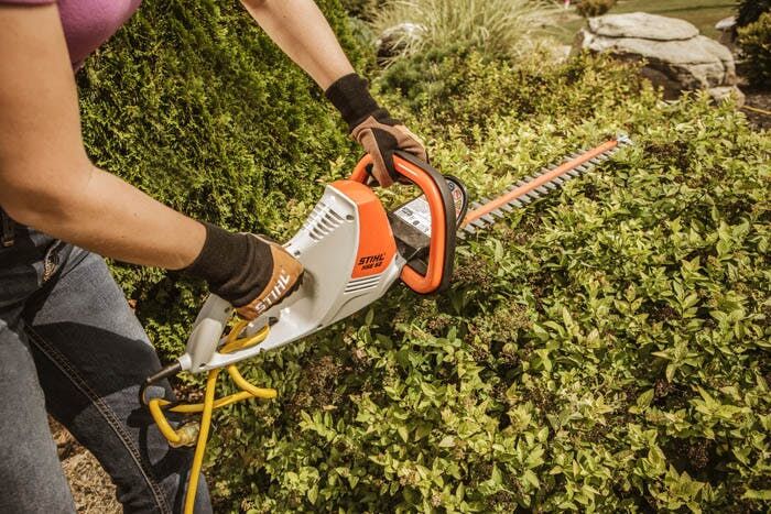 STIHL HSE 52 Corded Hedge Trimmer, 20-In