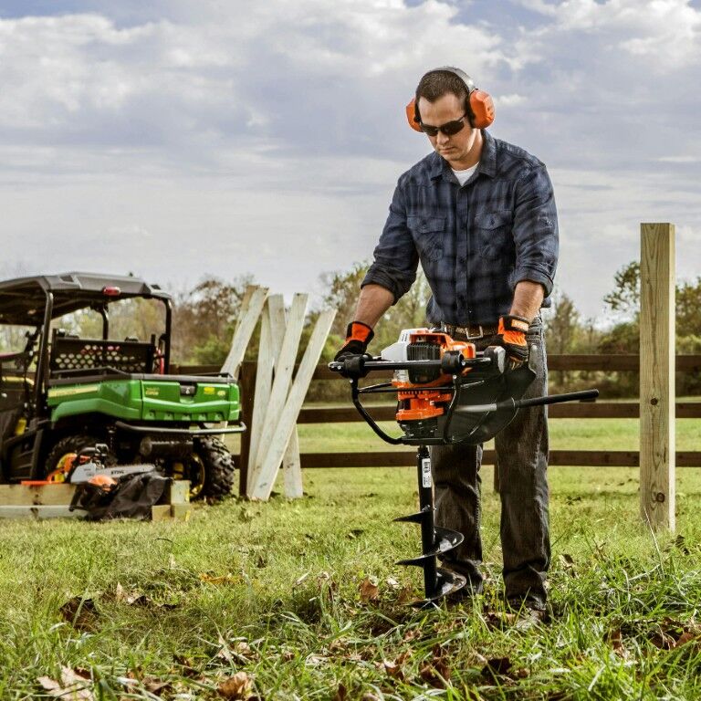 STIHL BT 131 Gas Earth Auger