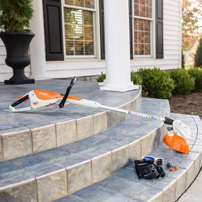 STIHL FSA 45 Battery Powered String Trimmer With Integrated Battery