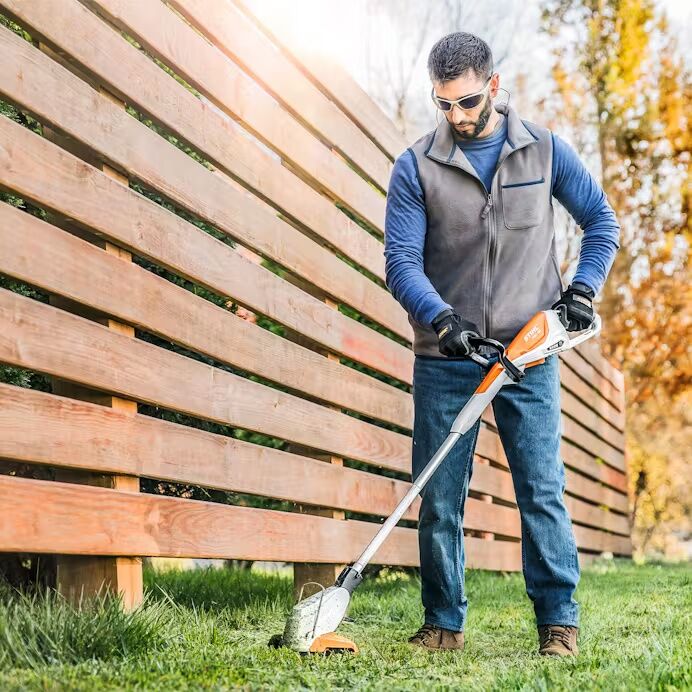 STIHL FSA 45 Battery Powered String Trimmer With Integrated Battery