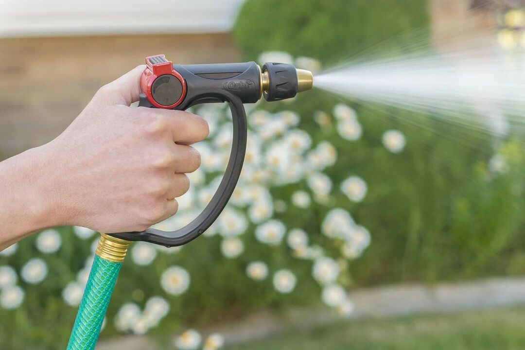 Orbit Pro Flo Adjustable-Spray Thumb Control D-Grip Brass-Tip Watering Nozzle