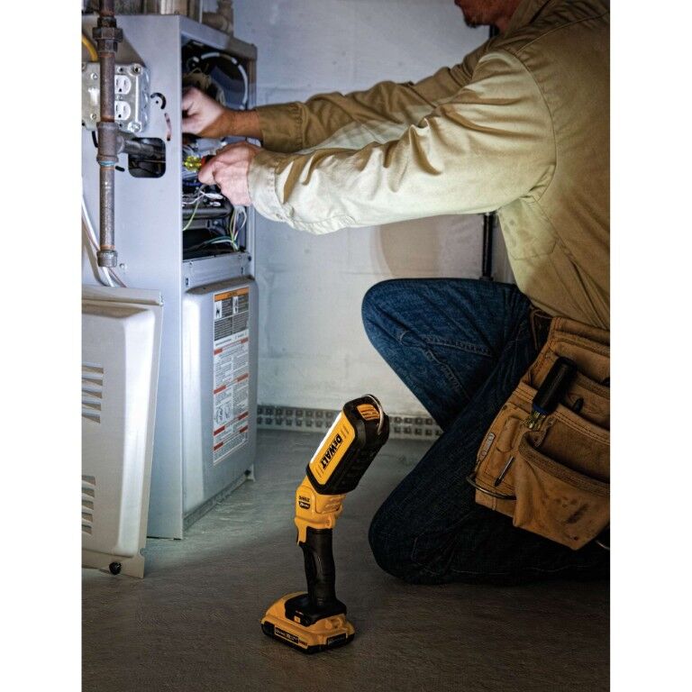 DEWALT 20-V Max LED Hand Held Area Light, 1000-Lm (Tool Only)