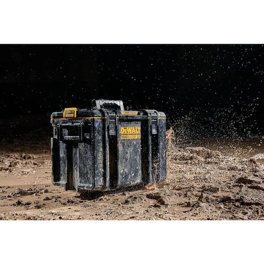 DEWALT ToughSystem 2.0 Extra Large Toolbox