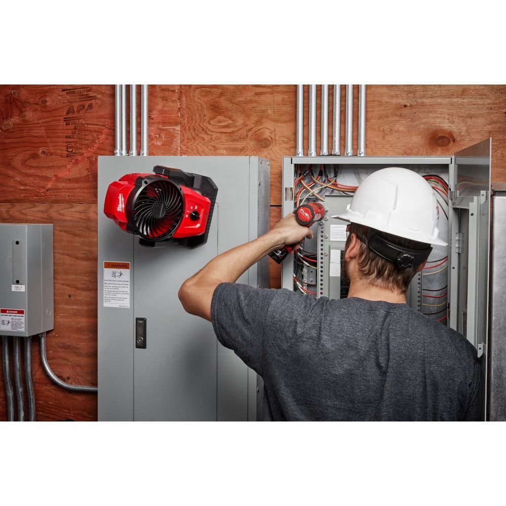Milwaukee M12 Mounting Fan