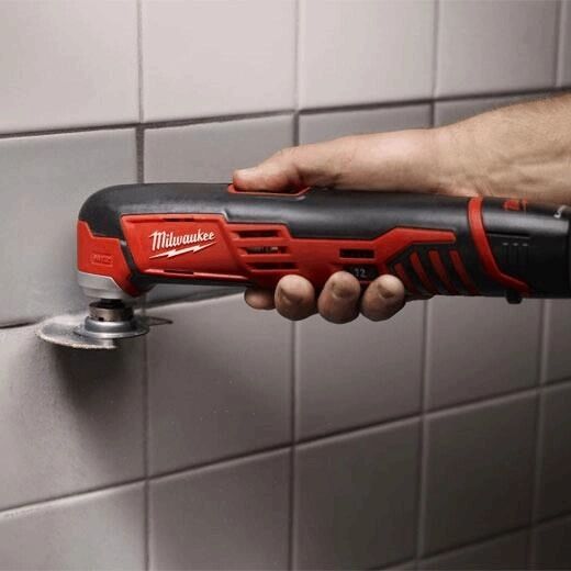 Milwaukee M12 Oscillating Multi-Tool (Tool Only)