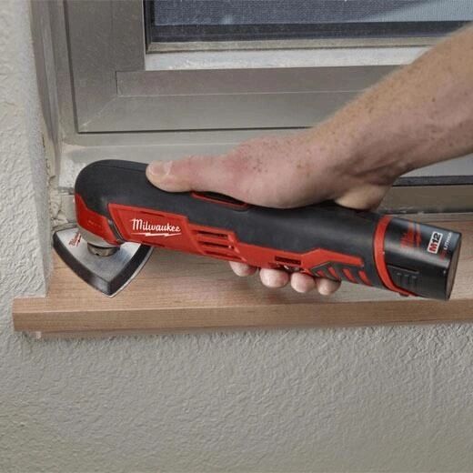 Milwaukee M12 Oscillating Multi-Tool (Tool Only)