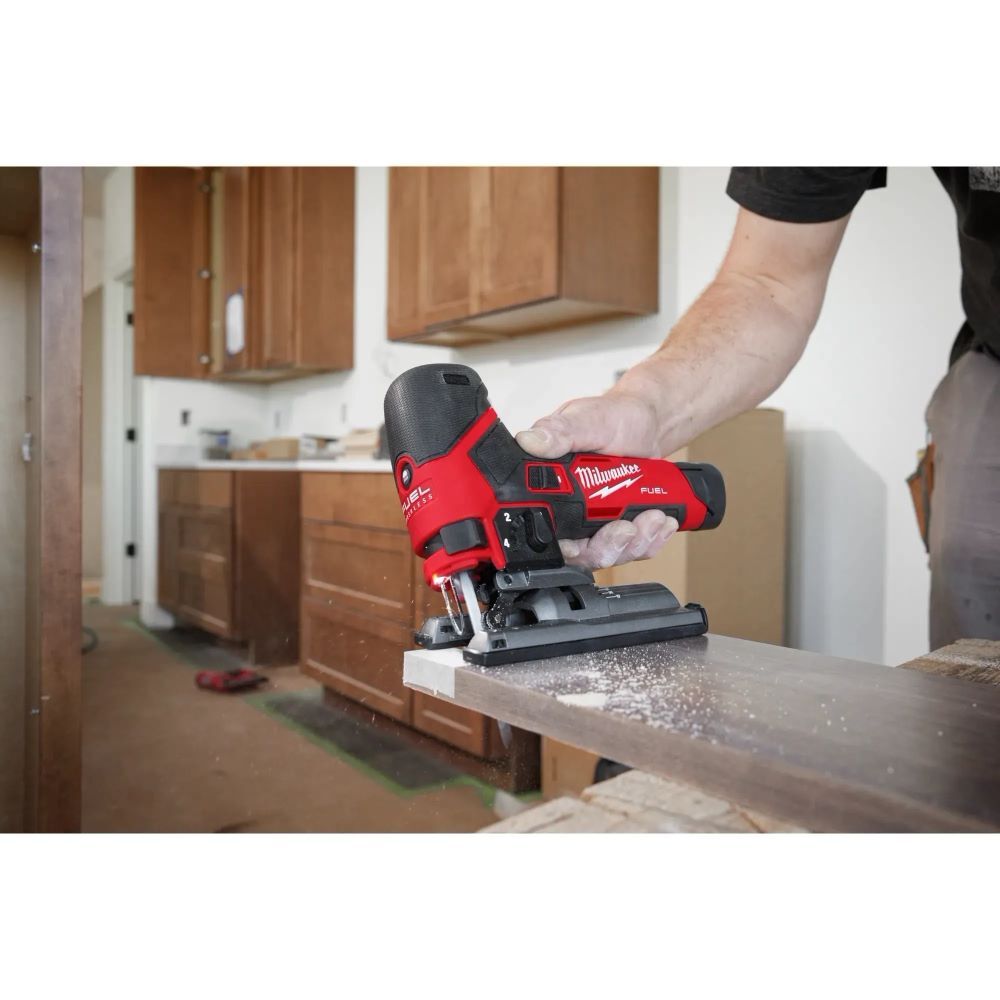 Milwaukee M12 Fuel Jig Saw