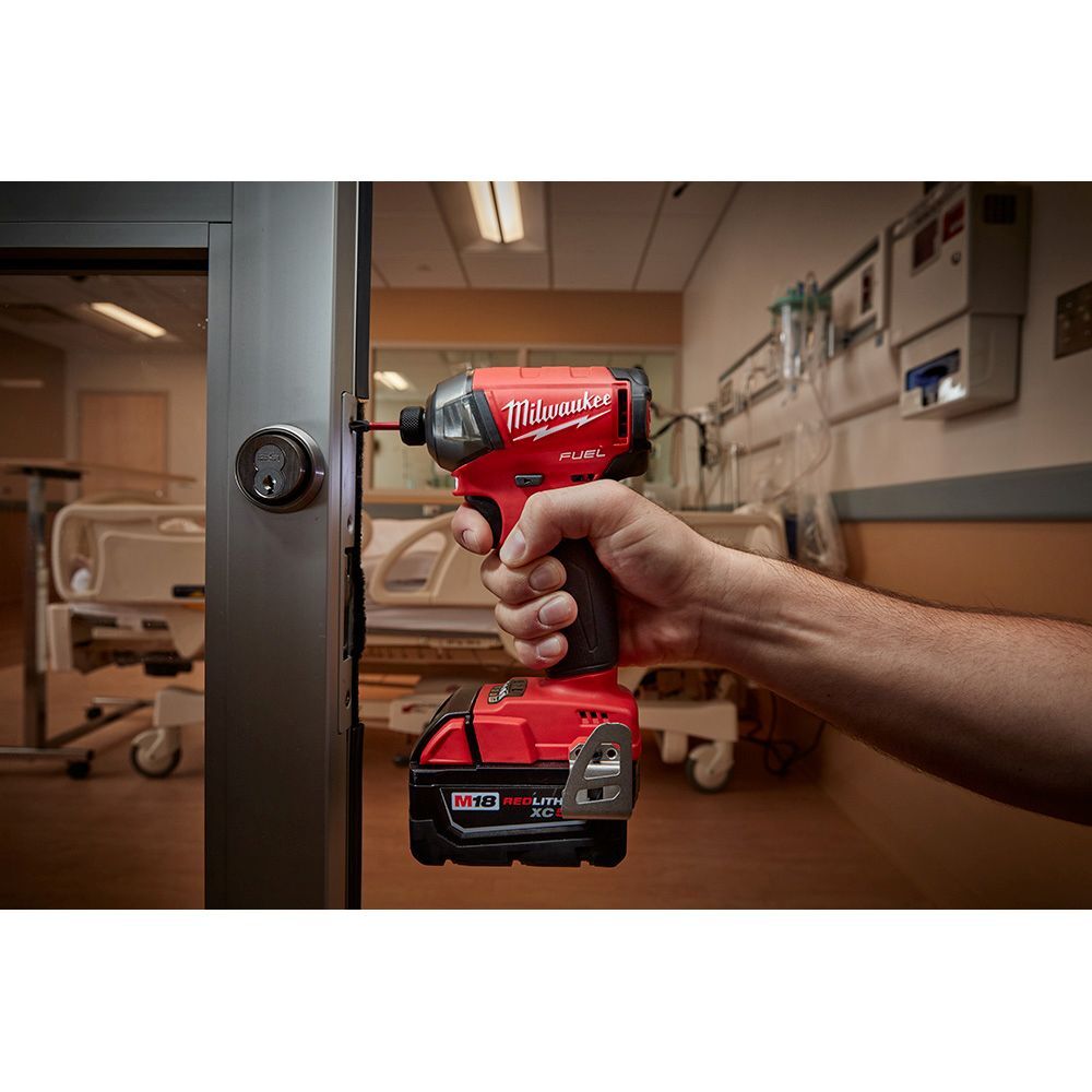 Milwaukee M18 FUEL SURGE 1/4-In Hex Hydraulic Driver