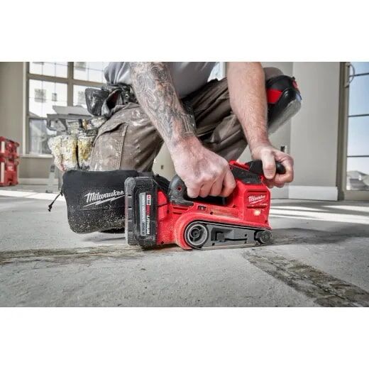 Milwaukee M18 Fuel Belt Sander, 3-In x 18-In