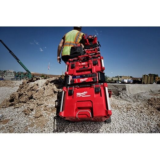 Milwaukee M18 Corded Packout Jobsite Radio/Charger