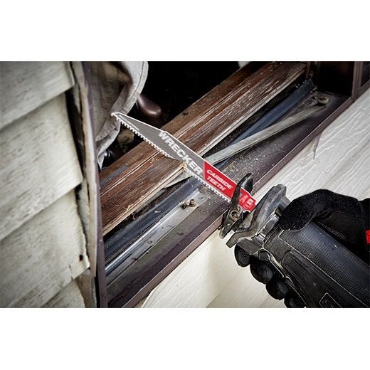Milwaukee Wrecher with Carvide Teeth Sawzall Blade, 9-In