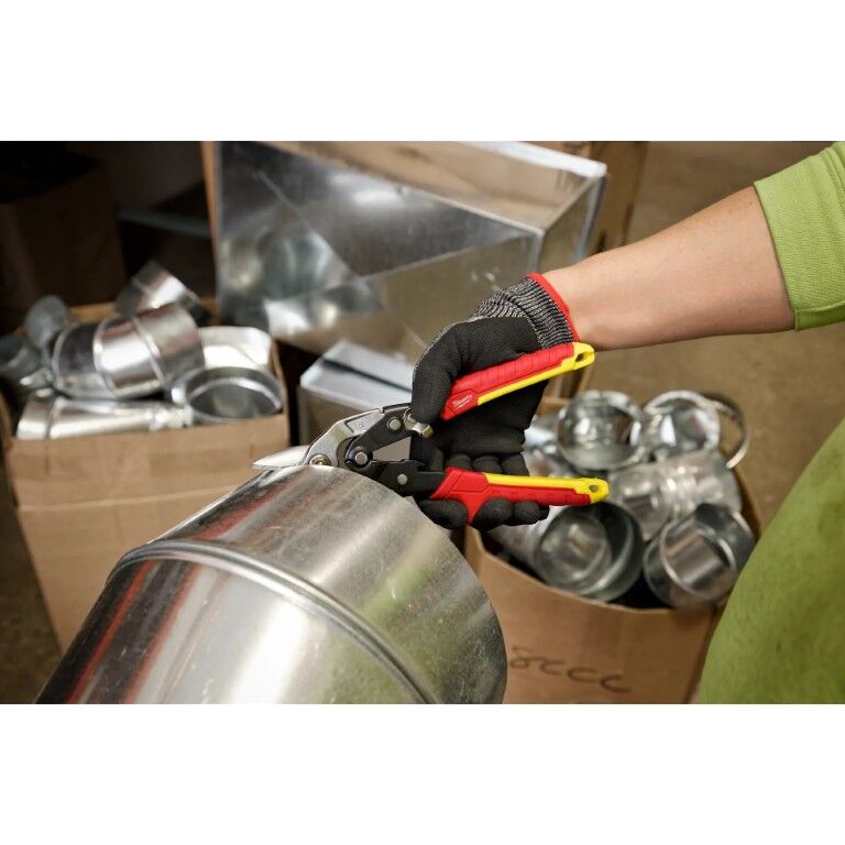 Milwaukee Bulldog Aviation Snips