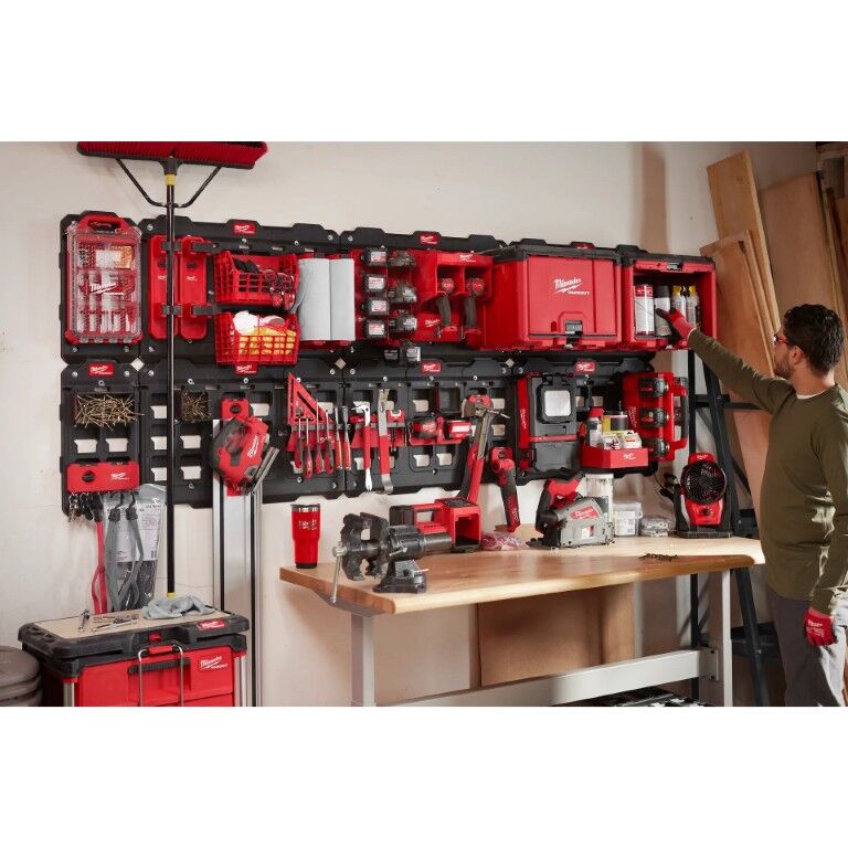 Milwaukee Packout M18 Battery Rack