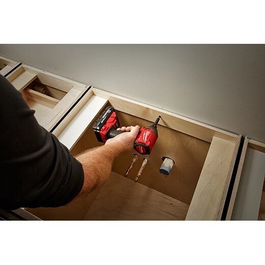 Milwaukee M18 RedLithium High Output CP3.0 Battery & Charger Starter Kit, 3-Ah