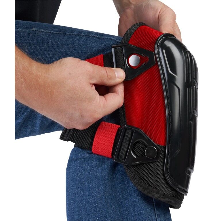 Milwaukee Dynamic Knee Pads with Wide Strap