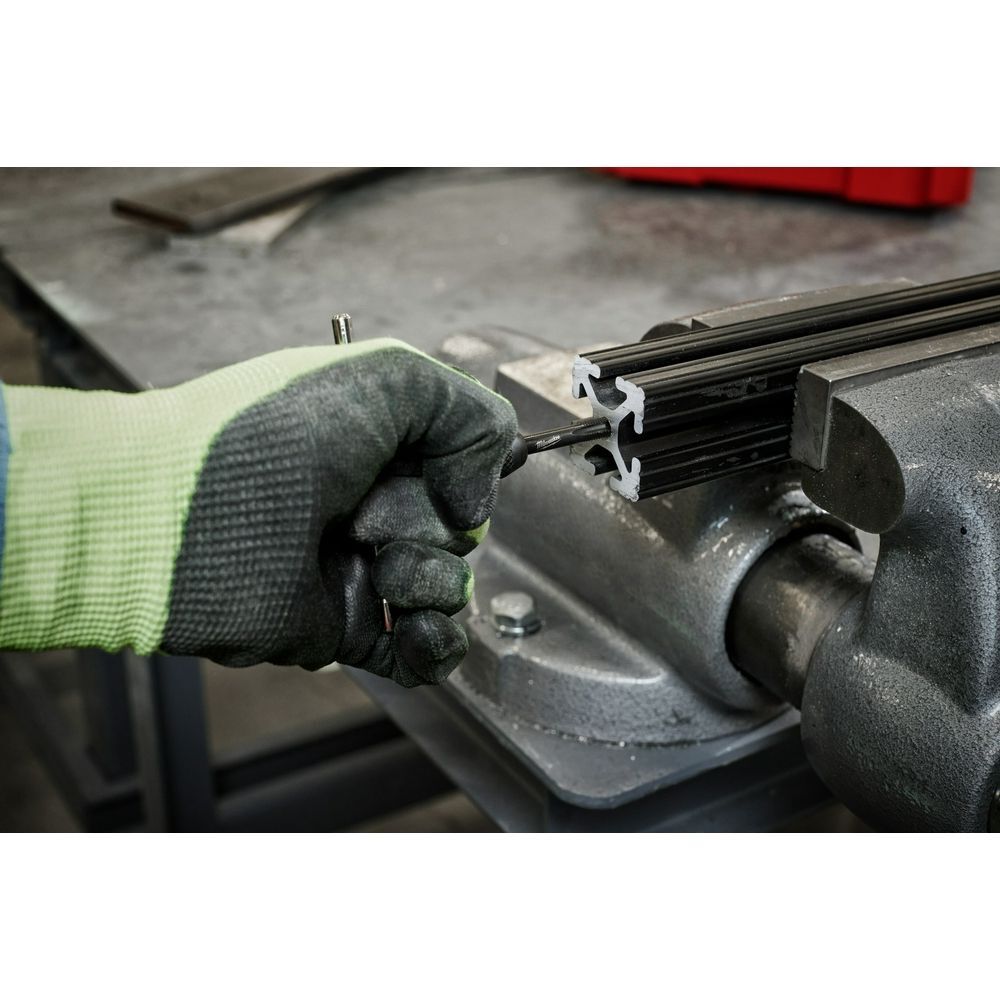 Milwaukee Metric Tap and Die Set, 17-Pc