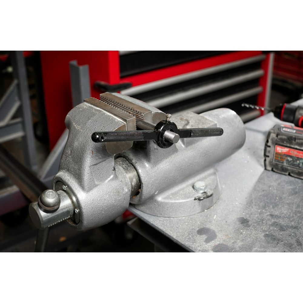 Milwaukee Metric Tap and Die Set, 17-Pc