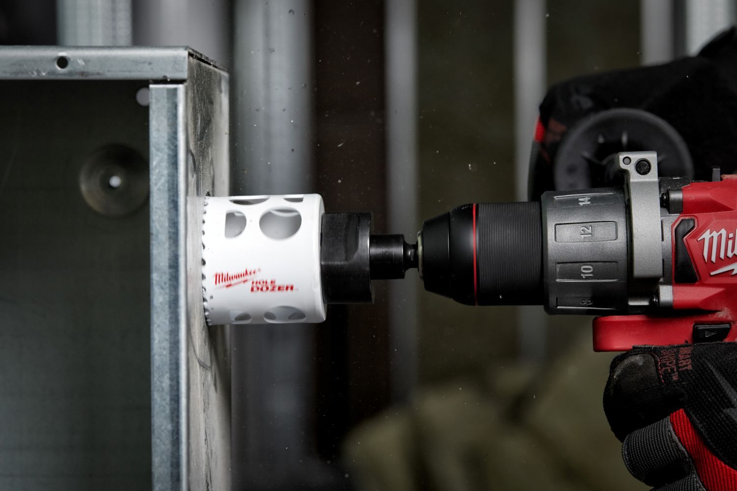 Milwaukee 4-In HOLE DOZER Bi-Metal Hole Saw