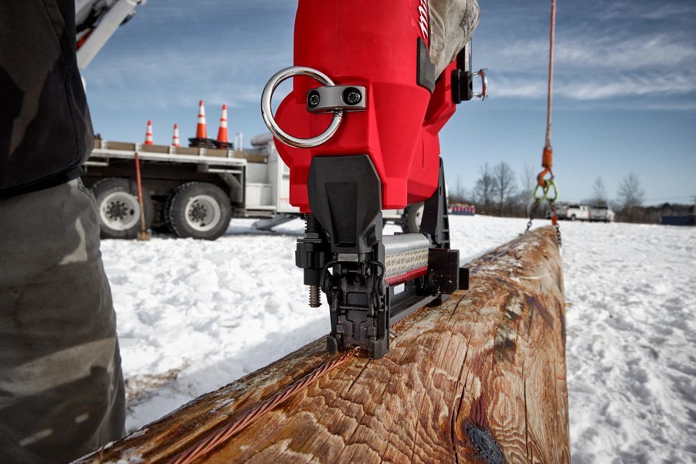 Milwaukee Galvanized Staples, 9-Gauge, 1 1/2-In, 960-Pk