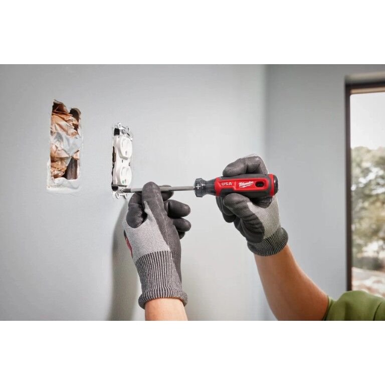 Milwaukee Cushion Grip Screwdriver Kit (USA), 4-Pc