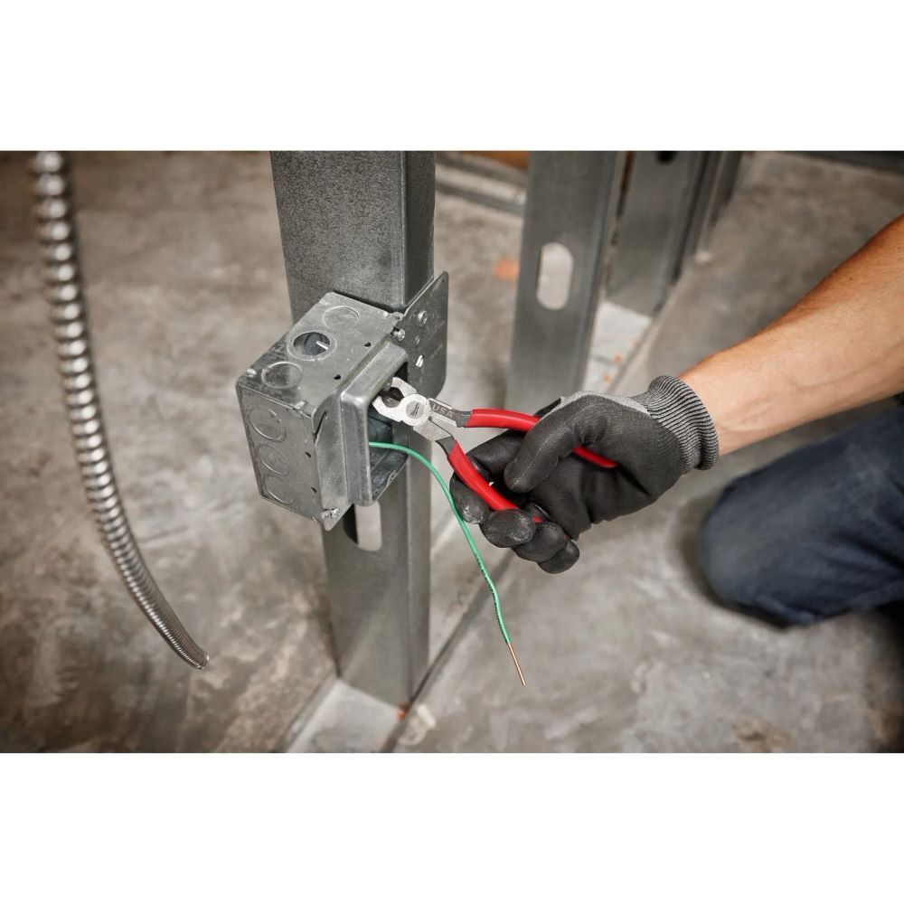 Milwaukee 8-In Long Nose Dipped Grip Pliers (USA)