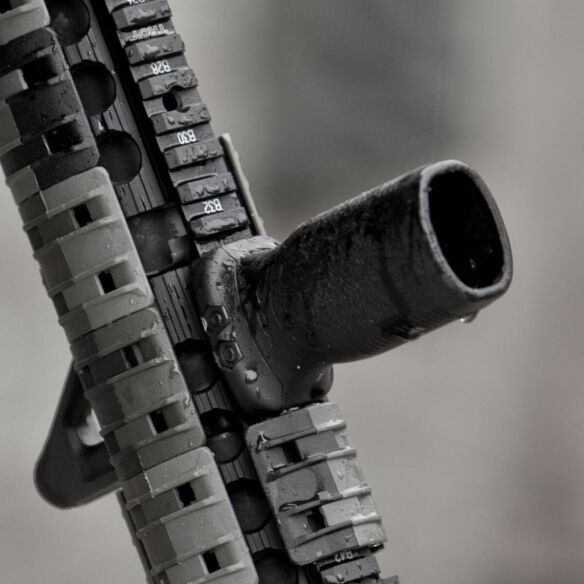 Magpul Black RVG Rail Vertical Grip