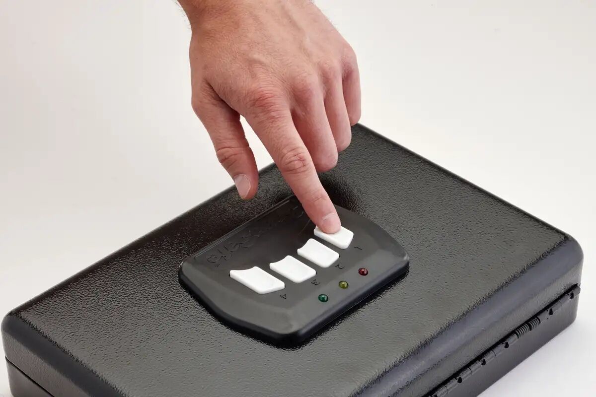 SnapSafe Keypad Vault