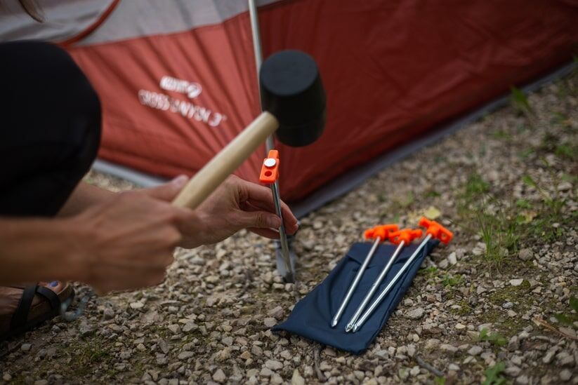 Coghlan's Nail Pegs, 10-In