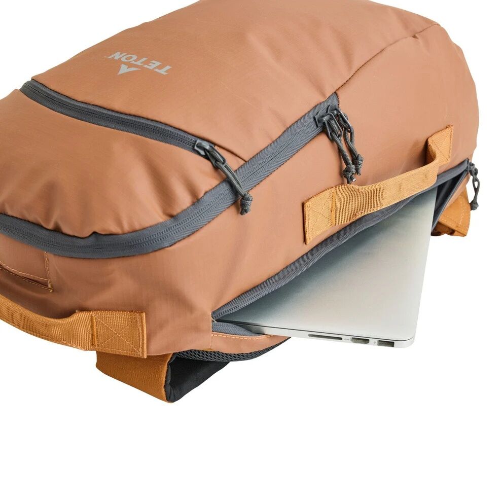 Teton Nanda Terra 30-L Backpack