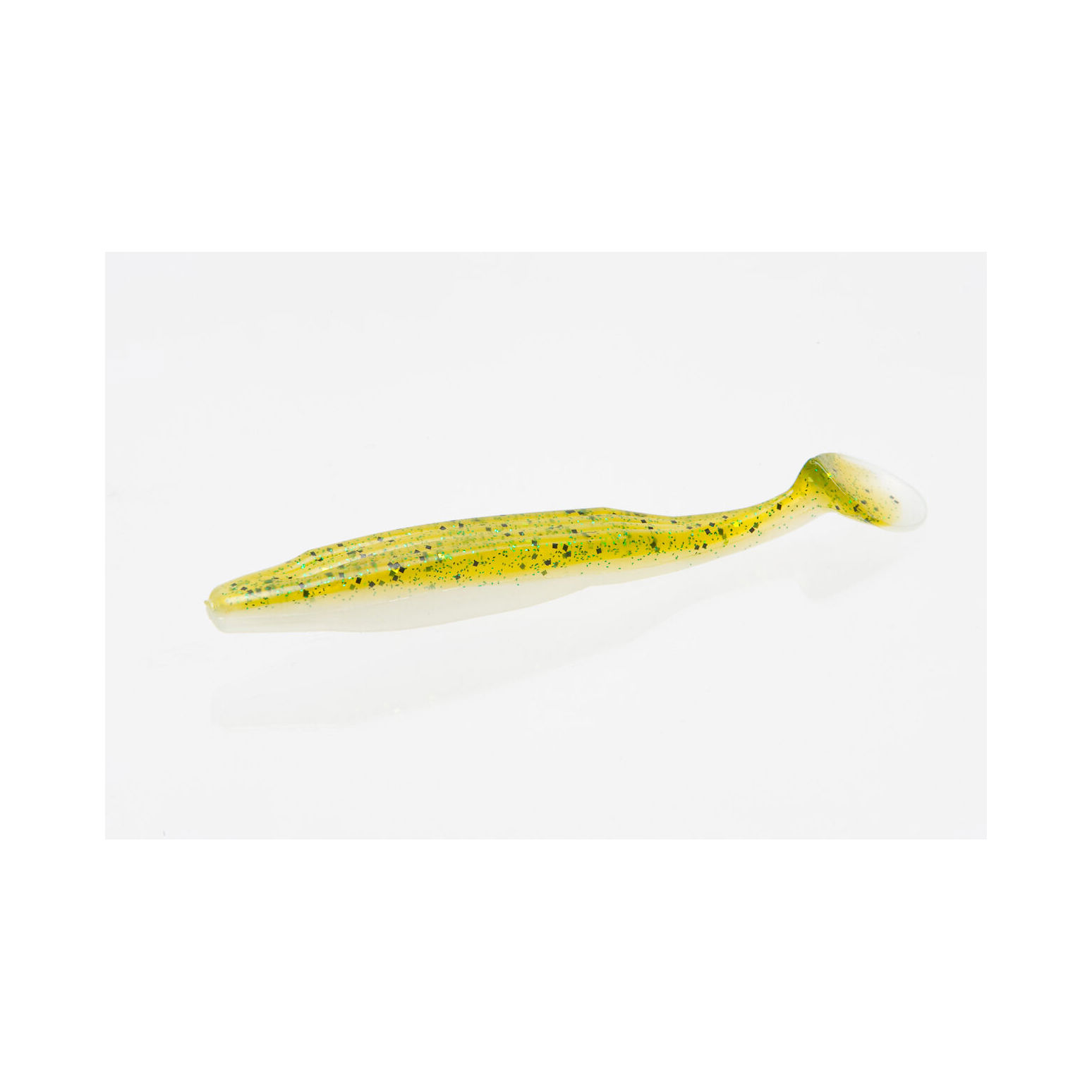 bass fluke lure Zoom Super The Zoom Super Fluke features a deep belly that provides excellent motion whether its rigged with a belly hook or rigged weightless Zoom Swimmin' Super Fluke Baby