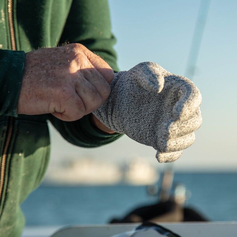 Smith's Abrasives Non-Cut Fillet Gloves