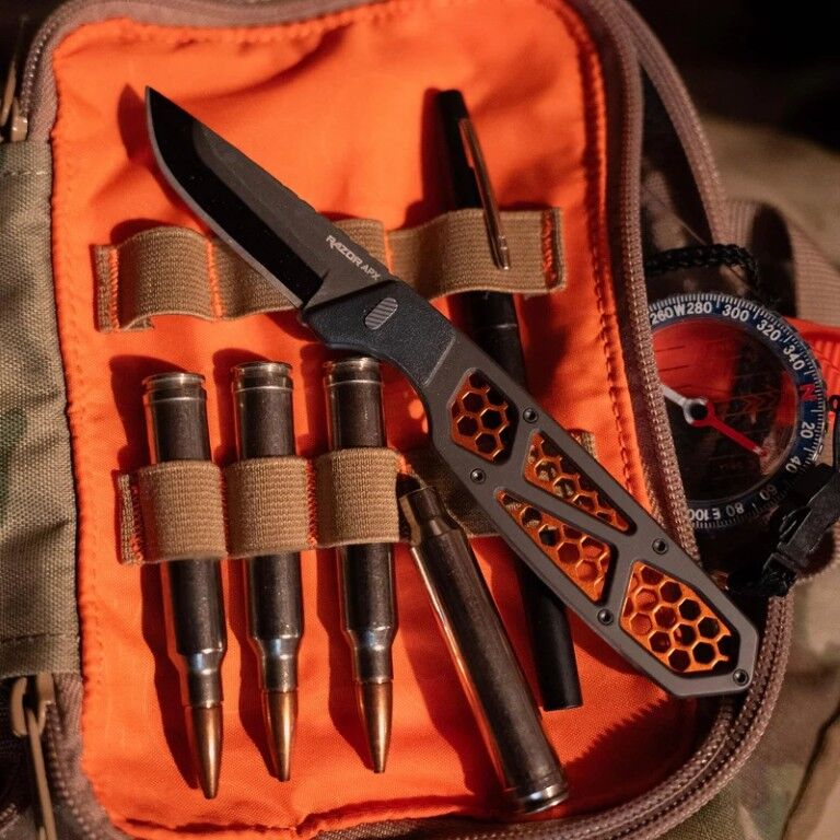 Outdoor Edge Razor APX Folding Hunting Knife, 3-In