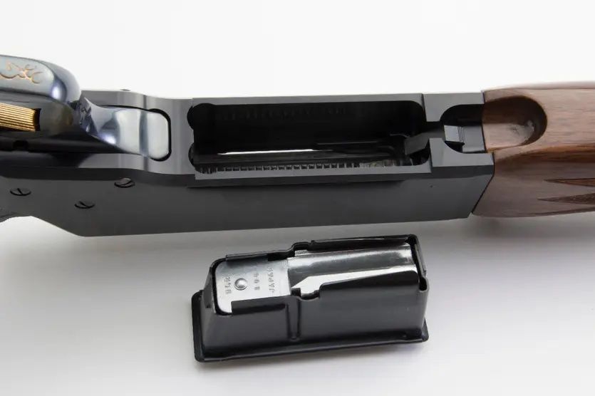 Browning BLR Lightweight .243 Win 20" Lever Action Rifle with Curved Grip, 4-Rd