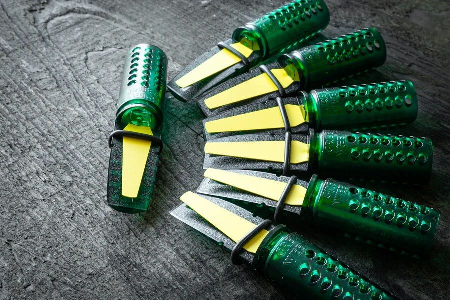 Native By Carlton Green Weenie Emerald Green Elk Call