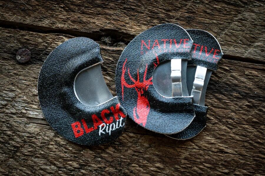 Native by Carlton RipIt Black Single Reed