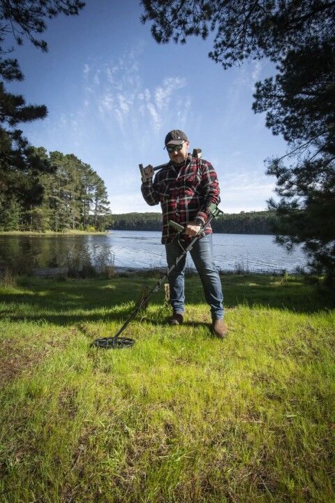 Minelab X-Terra Pro Metal Detector