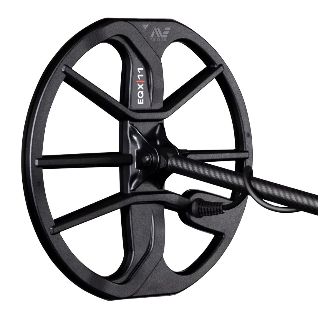 Minelab Equinox 900 Metal Detector