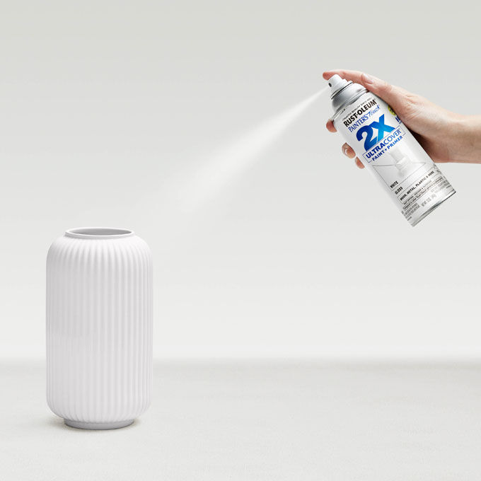 Rust-Oleum Painter's Touch 2X Ultra Cover Spray Paint Gloss White, 12-Oz