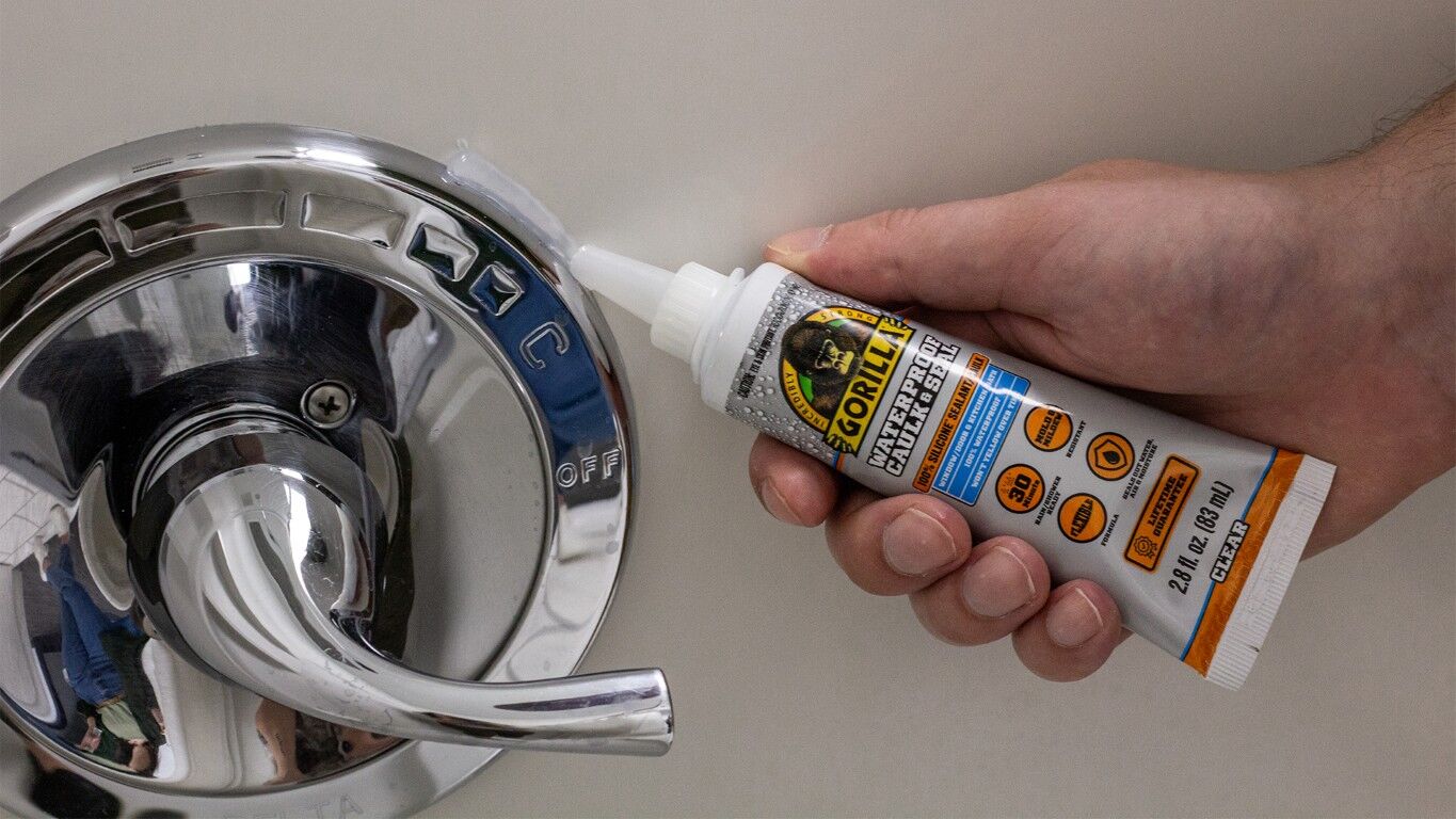 Gorilla Clear Waterproof Caulk & Seal 100% Silicone, 2.8-Oz